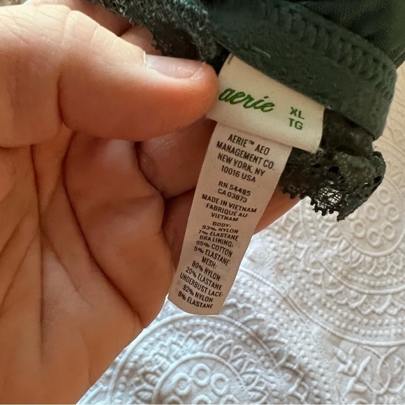 AERIE green lace halter style bralette‎ - Picture 3 of 3